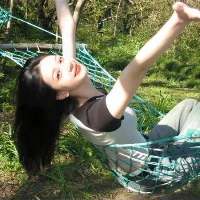 没有面孔的眼睛海报